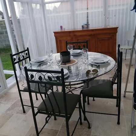 Charmante Petite Maison De A 20 Minutes De La Nyaraló *