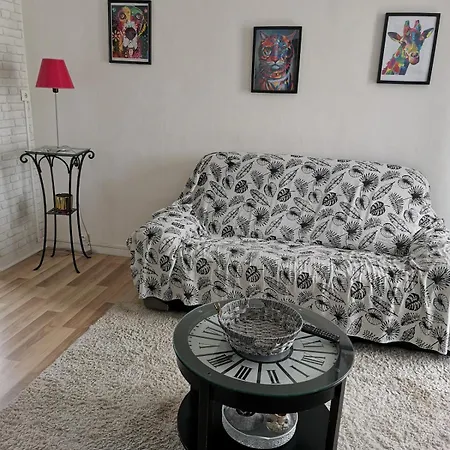 Charmante Petite Maison De A 20 Minutes De La Tatil Evi