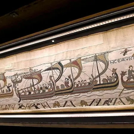 Charmante Petite Maison De A 20 Minutes De La Tatil Evi Giberville