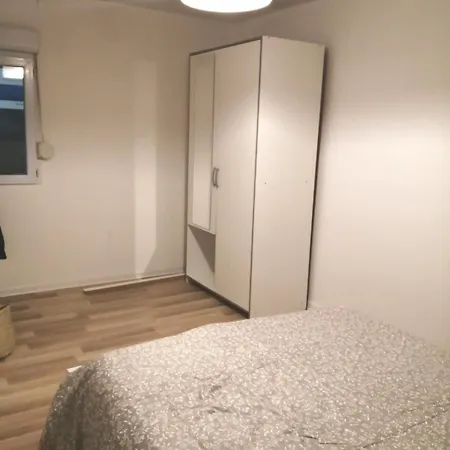 Charmante Petite Maison De A 20 Minutes De La Tatil Evi Giberville