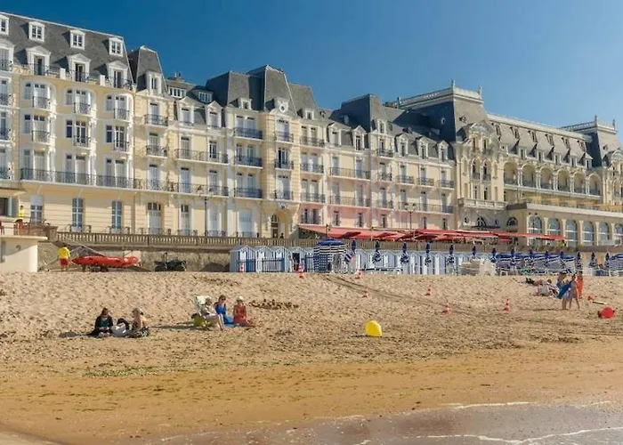 Сasa de vacaciones Charmante Petite Maison De A 20 Minutes De La *