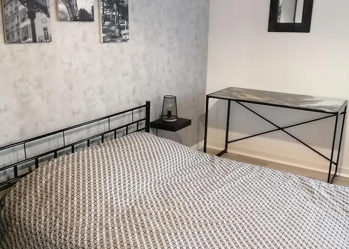 Сasa de vacaciones Charmante Petite Maison De A 20 Minutes De La